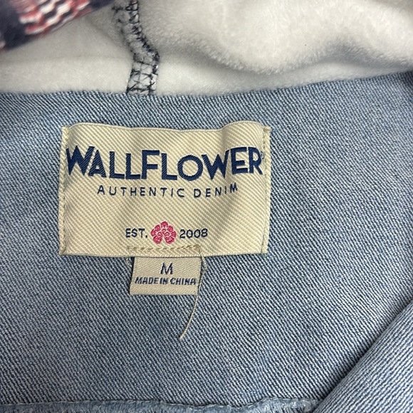 Wallflower Authentic Denim jacket with fabric sleeves and hood juniors size med - Picture 5 of 7